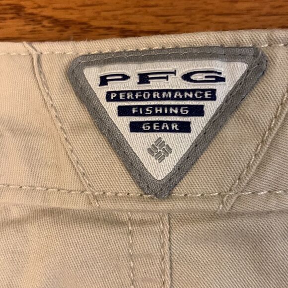 NWOT Columbia sportswear company size 8 khaki shorts - Picture 3 of 9